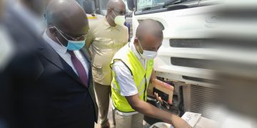 Kasumbalesa : Sous le leadership du DG Gaby LUBIBA, l’OCC intercepte des camions frigorifiques des poissons avariés