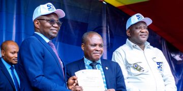 Le Ministère du Commerce Extérieur célèbre les travailleurs de l’OCC et annonce des réformes ambitieuses