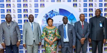 RDC : Le Directeur régional Afrique de l’IEC en visite officielle à Kinshasa pour consolider la coopération entre l’OCC, la SNEL et la commission électrotechnique internationale